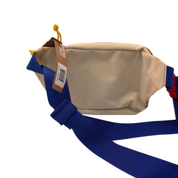 NEW Long Weekend Cream Fanny Monterey Sling Bag - Picture 3 of 3